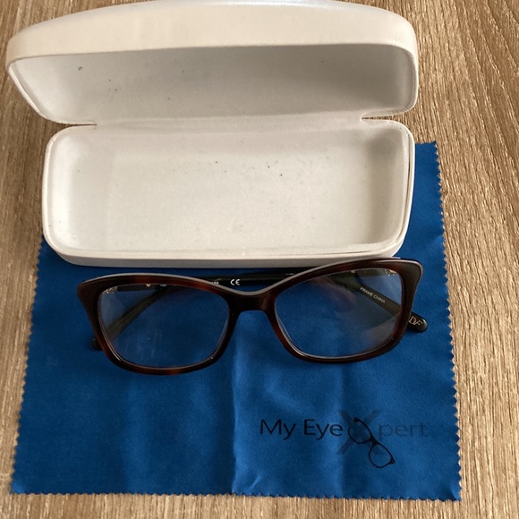 DIANE VON FURSTENVERG - Picture 3 of 16